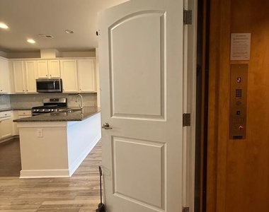 116 Konefal Street - Photo Thumbnail 7