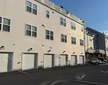 116 Konefal Street - Photo Thumbnail 33