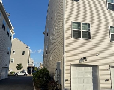 116 Konefal Street - Photo Thumbnail 34