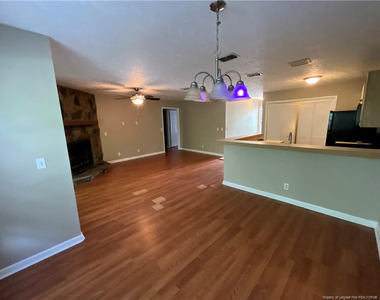 1025 Wood Creek Drive - Photo Thumbnail 18