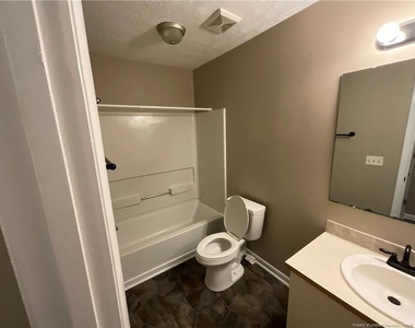 1025 Wood Creek Drive - Photo Thumbnail 9