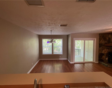 1025 Wood Creek Drive - Photo Thumbnail 3