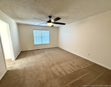 6808 Jacobs Creek Circle - Photo Thumbnail 12