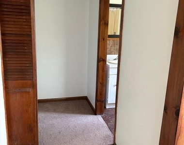 102 Quinton Alloway Road - Photo Thumbnail 27