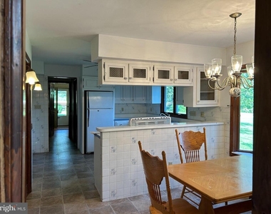 102 Quinton Alloway Road - Photo Thumbnail 6