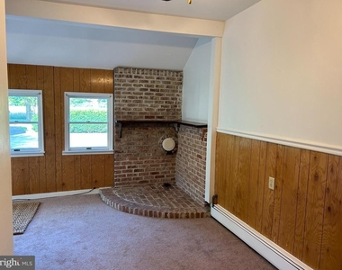 102 Quinton Alloway Road - Photo Thumbnail 18