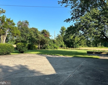 102 Quinton Alloway Road - Photo Thumbnail 37