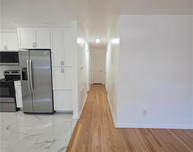 4418 Atlantic Avenue - Photo Thumbnail 1