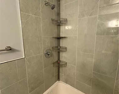 4418 Atlantic Avenue - Photo Thumbnail 6