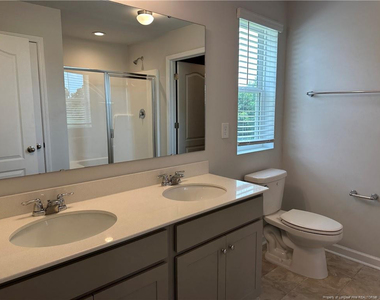 216 Melbourne Drive - Photo Thumbnail 22