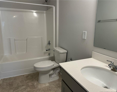 216 Melbourne Drive - Photo Thumbnail 17