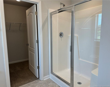 216 Melbourne Drive - Photo Thumbnail 23