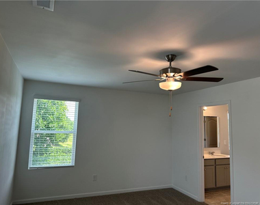 216 Melbourne Drive - Photo Thumbnail 21