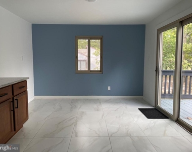 802 Salem Court - Photo Thumbnail 14