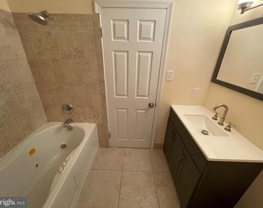 802 Salem Court - Photo Thumbnail 15