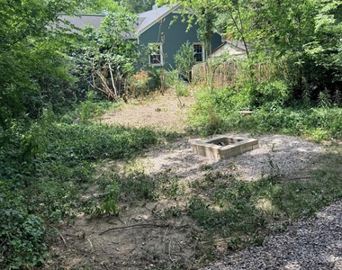 502 Frank Street - Photo Thumbnail 17