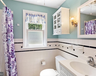 112 Cambridge Avenue - Photo Thumbnail 4