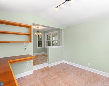 112 Cambridge Avenue - Photo Thumbnail 8