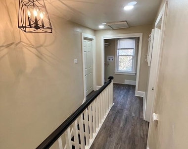 321 Union Avenue - Photo Thumbnail 9