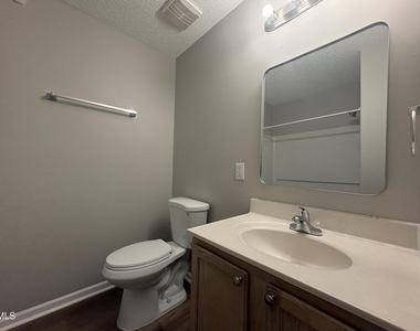 1305 Kent Road - Photo Thumbnail 9
