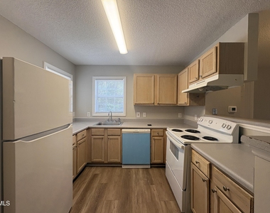 1305 Kent Road - Photo Thumbnail 3