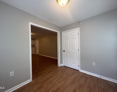 1305 Kent Road - Photo Thumbnail 15