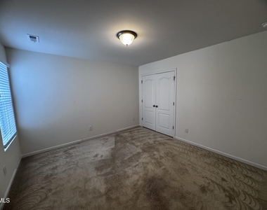 1748 Clayfire Drive - Photo Thumbnail 17