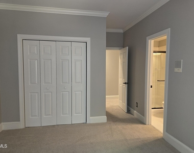 102 Eyemouth Court - Photo Thumbnail 29