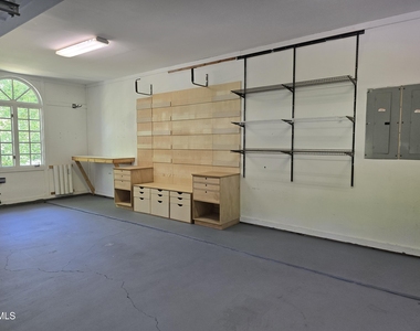 102 Eyemouth Court - Photo Thumbnail 36