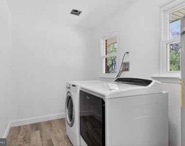 45278 Cove Manor Road - Photo Thumbnail 13