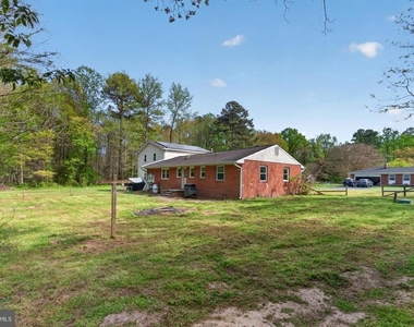 45278 Cove Manor Road - Photo Thumbnail 4