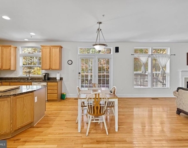 8008 Dorado Terrace - Photo Thumbnail 10