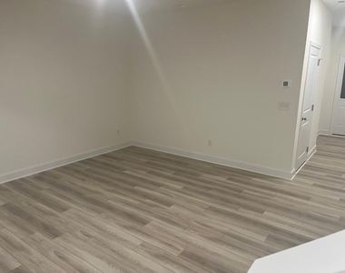 28 Hyacinth Lane - Photo Thumbnail 6