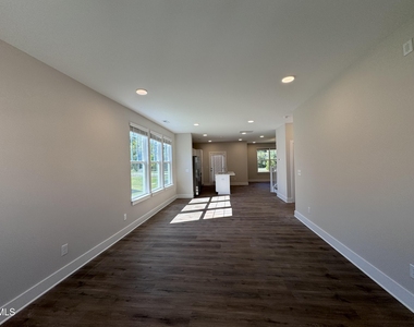 836 Pryor Street - Photo Thumbnail 18
