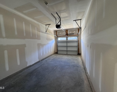 836 Pryor Street - Photo Thumbnail 15