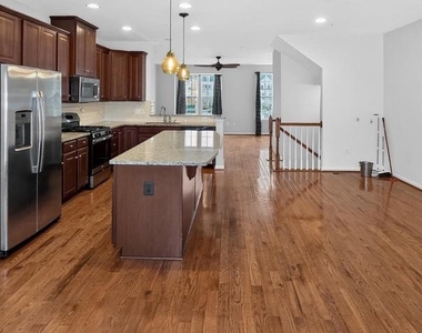 5363 S Center Drive - Photo Thumbnail 13