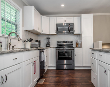 3009 Omah Street - Photo Thumbnail 14