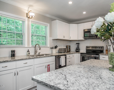 3009 Omah Street - Photo Thumbnail 12
