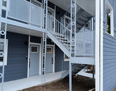 1309 Hudson Avenue - Photo Thumbnail 1