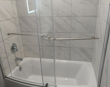 1309 Hudson Avenue - Photo Thumbnail 13
