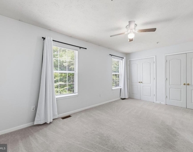 1518 Deep Gorge Court - Photo Thumbnail 18
