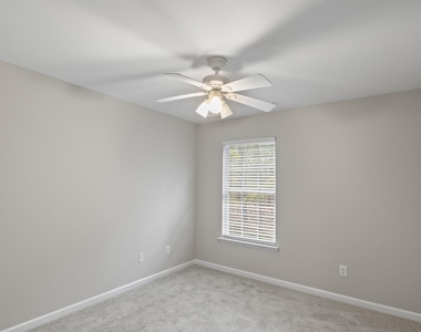 400 Berlin Way - Photo Thumbnail 24