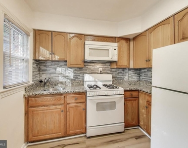 1716 E West Highway - Photo Thumbnail 9