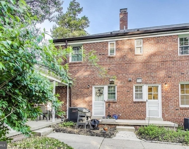 1716 E West Highway - Photo Thumbnail 18