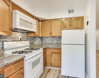 1716 E West Highway - Photo Thumbnail 10