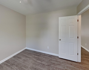 345 Gray Ghost Street - Photo Thumbnail 8