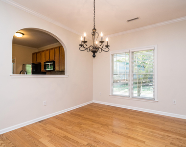 1010 Mica Lamp Court - Photo Thumbnail 8