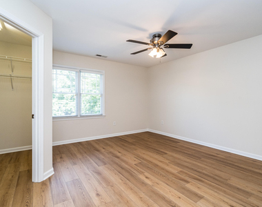 1010 Mica Lamp Court - Photo Thumbnail 13
