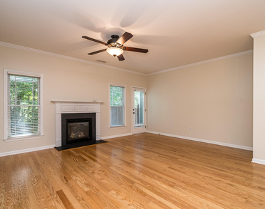 1010 Mica Lamp Court - Photo Thumbnail 9