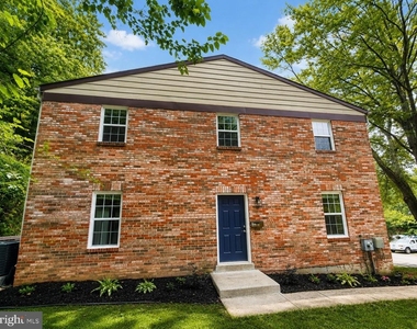 4915 Arctic Terrace - Photo Thumbnail 1
